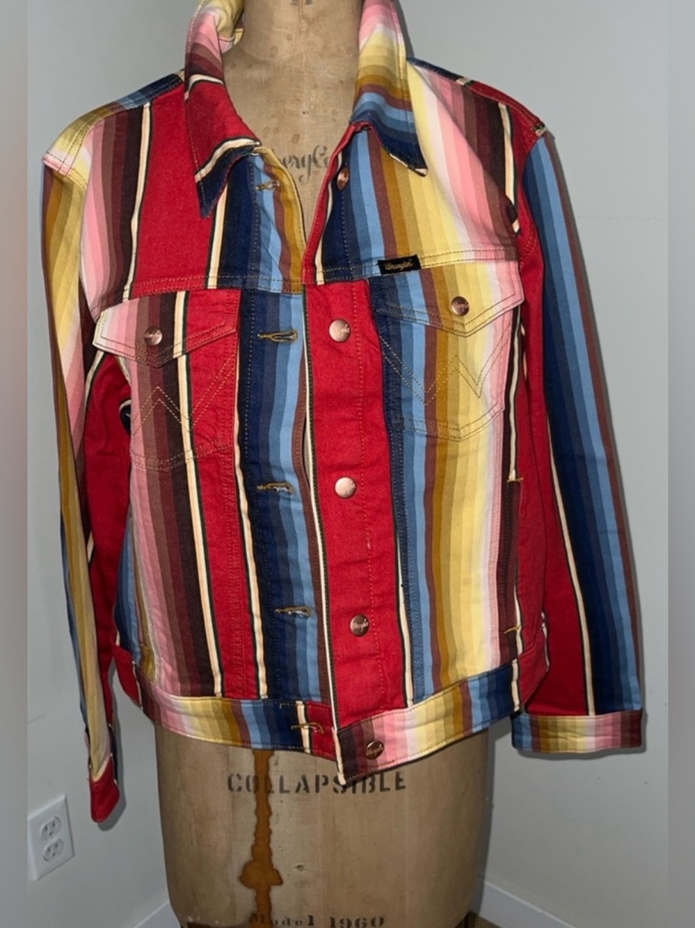 Wrangler Multicolor Striped Bootcut Pants & Jacket Set - Picture 2 of 10